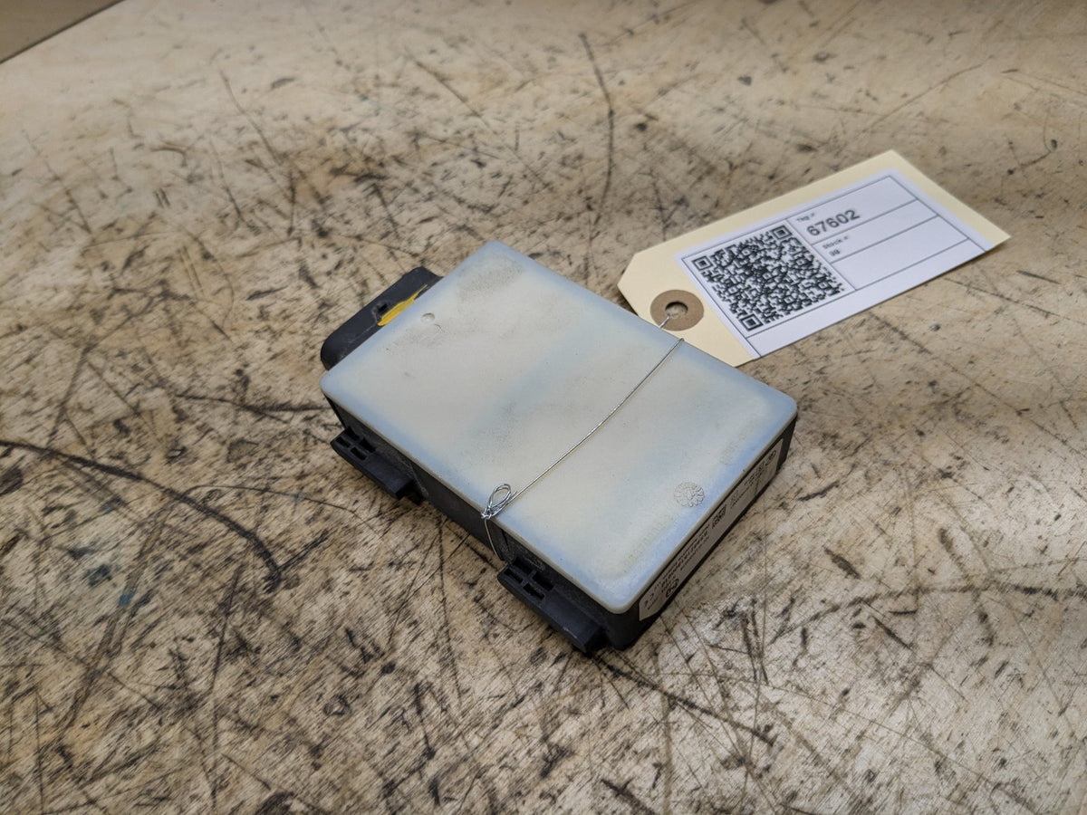 2016-2019 BMW 750i G12 Blind Spot Lane Sensor Radar Module 6877646 OEM
