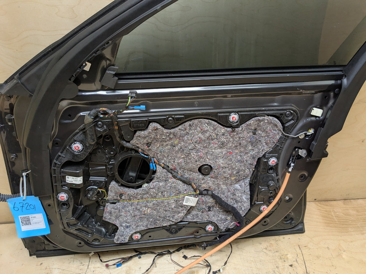 OEM BMW F90 G30 530 540 M550 M5 Front Right Passenger Door Shell Panel Grey A90