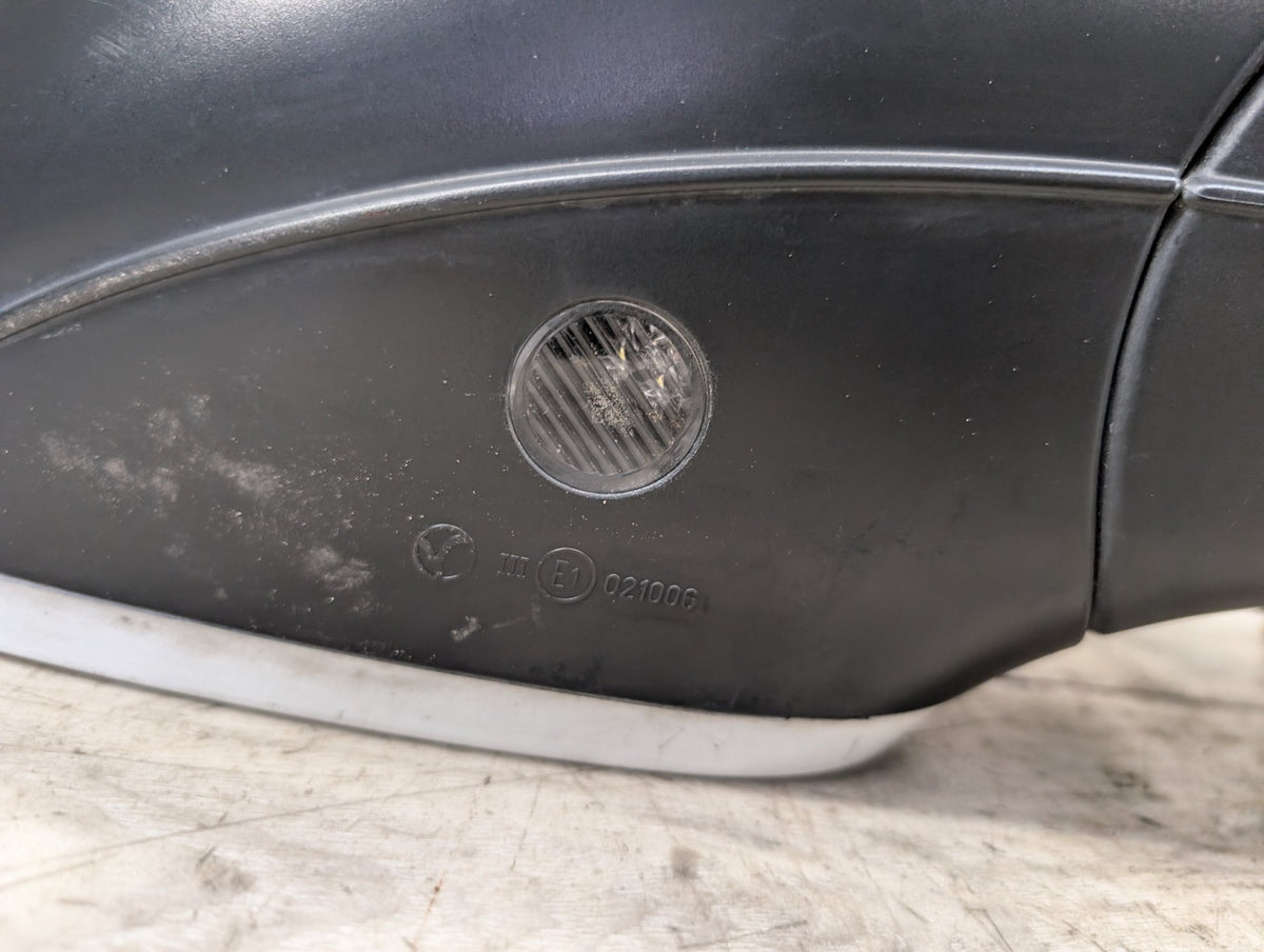 2009-2017 Audi Q5 8R Front Right Passenger Side Mirror Assembly 8R1857410C