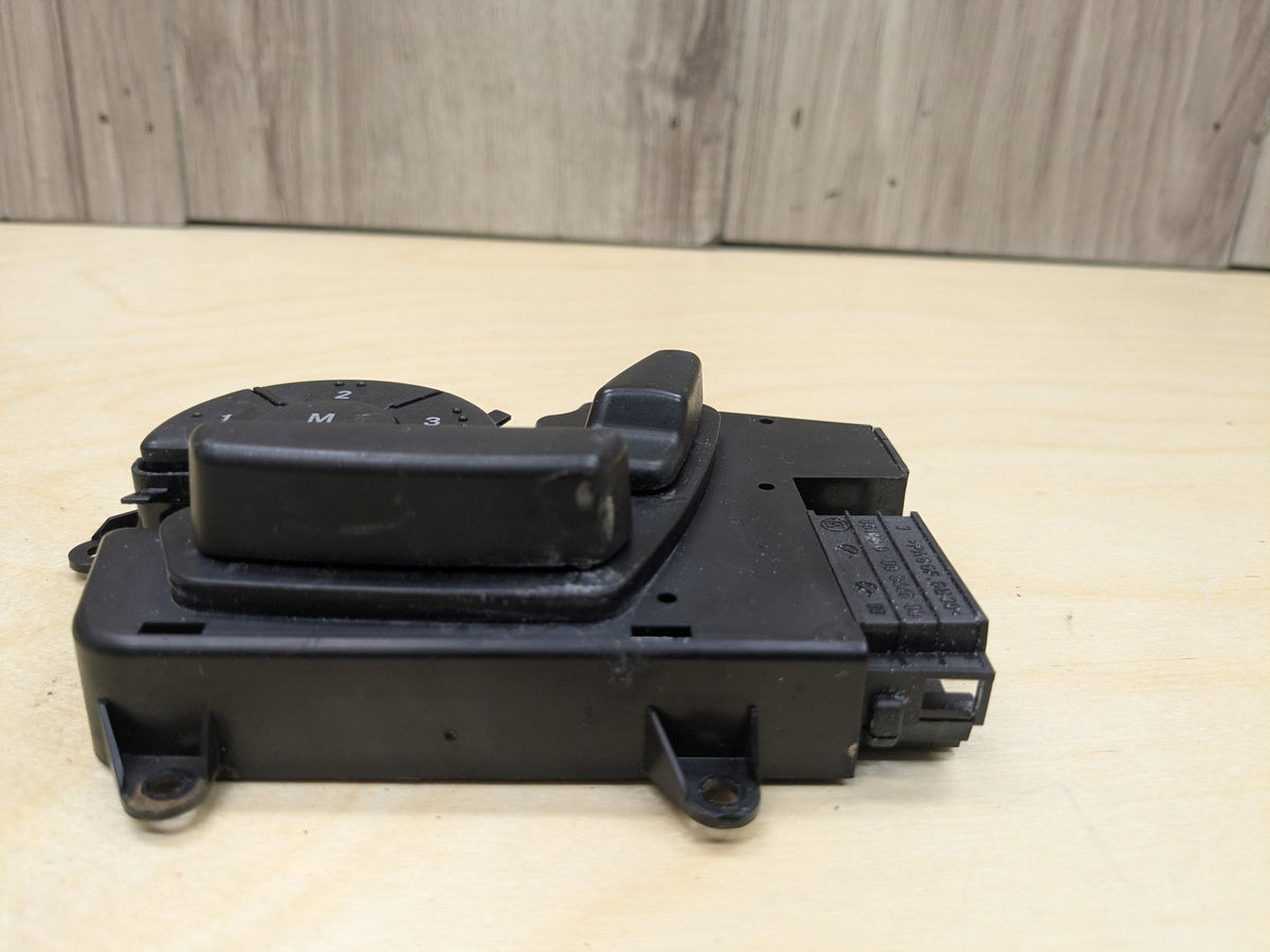 2009-2011 Mercedes-Benz SLK-Class R171 Front Left Driver Seat Switch A1718209810