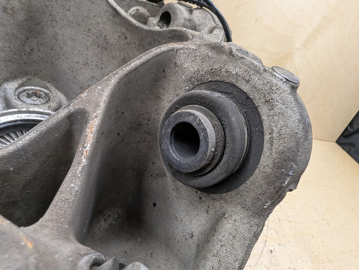 OEM BMW G05 G06 G07 X5 X6 X7 Rear Right Passenger Hub Spindle Knuckle Bearing