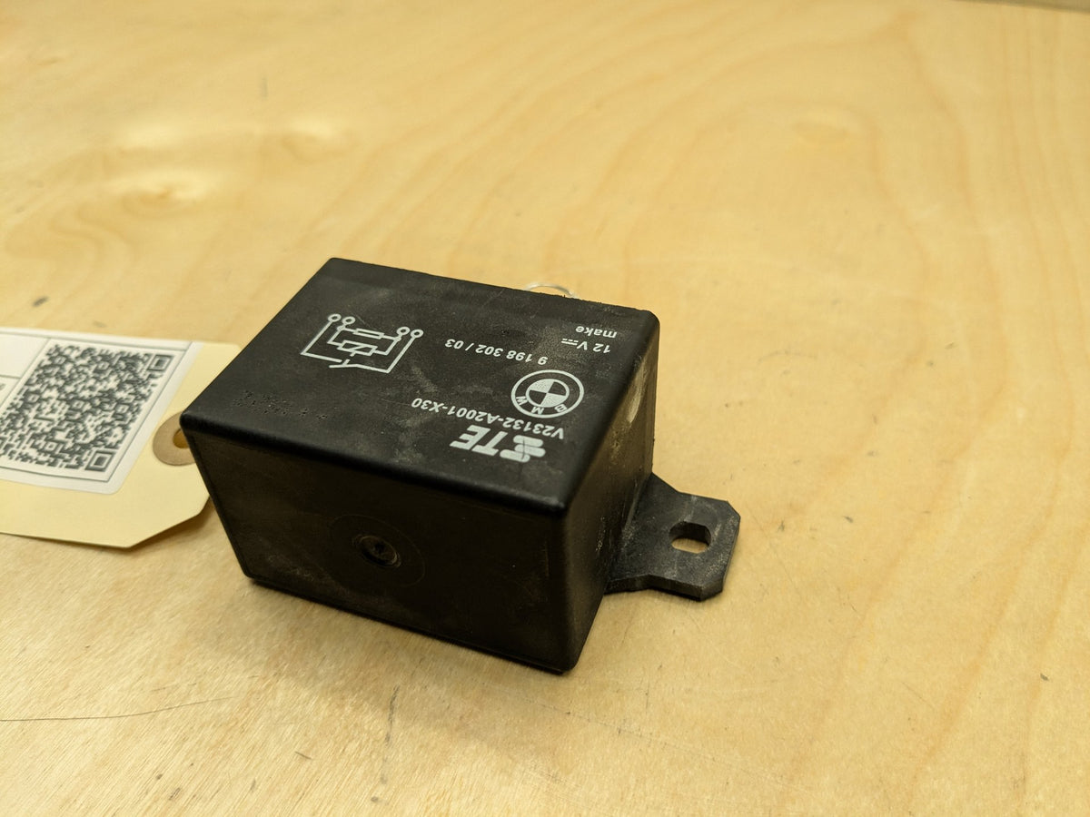 OEM BMW F10 F13 F02 F30 F32 F80 F82 F85 M3 M4 M6 Cooling Fan Relay Control 130A