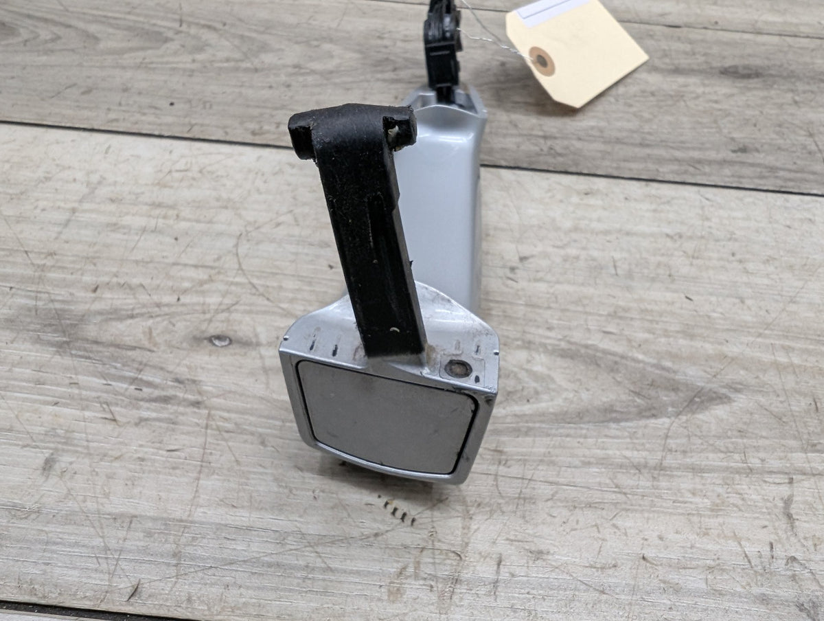 OEM BMW F22 F30 F32 F33 F36 Comfort Access Front Right Side Door Handle Silver