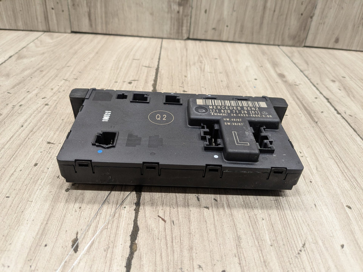 2009-2011 Mercedes-Benz SLK-Class R171 Door Control Module A1718207126 OEM
