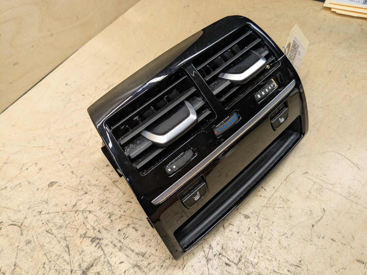 2018-2023 BMW M550i G30 Rear Center Console Air Vent Grille 9357866 OEM