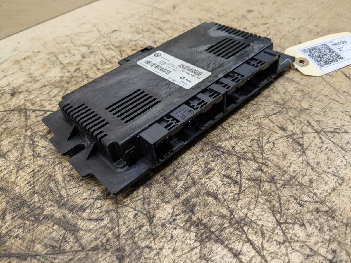 11-13 OEM BMW E82 E88 128 135 LCI AHL FRM3R FRM Footwell Light Control Module