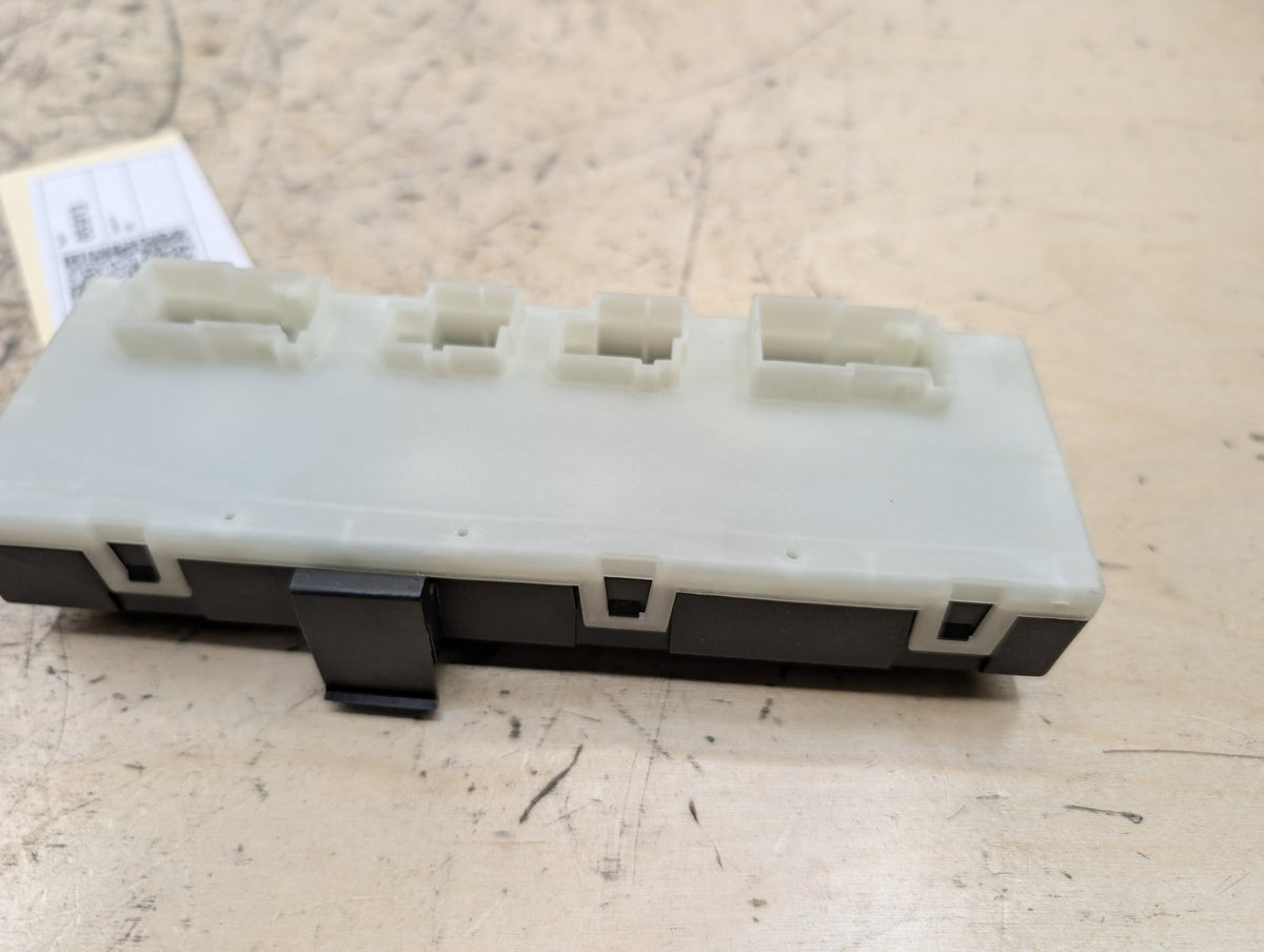 OEM BMW G05 G07 X5 X7 Trunk Tailgate Decklid Function Control Module