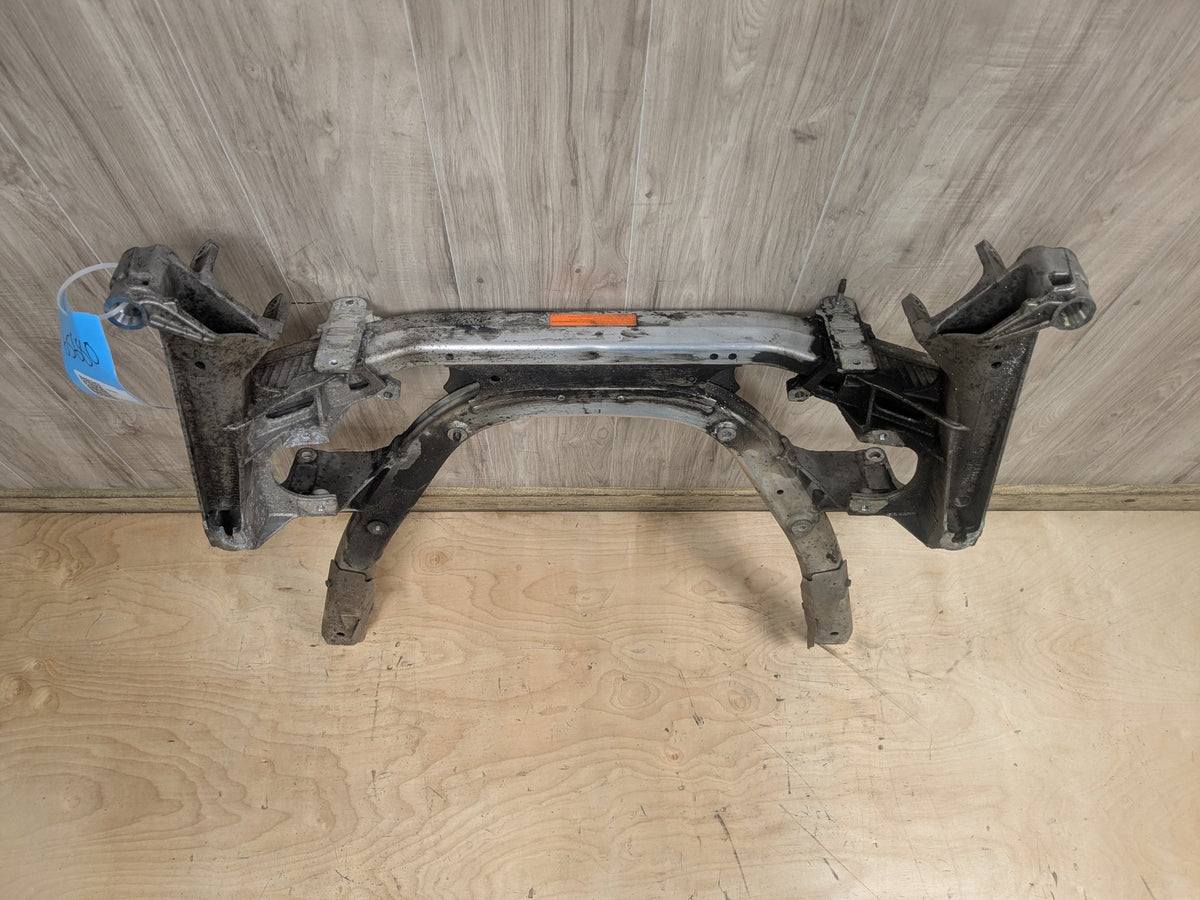 2004-2010 BMW M6 E64 Front Axle Support Crossmember Subframe 2283913 OEM