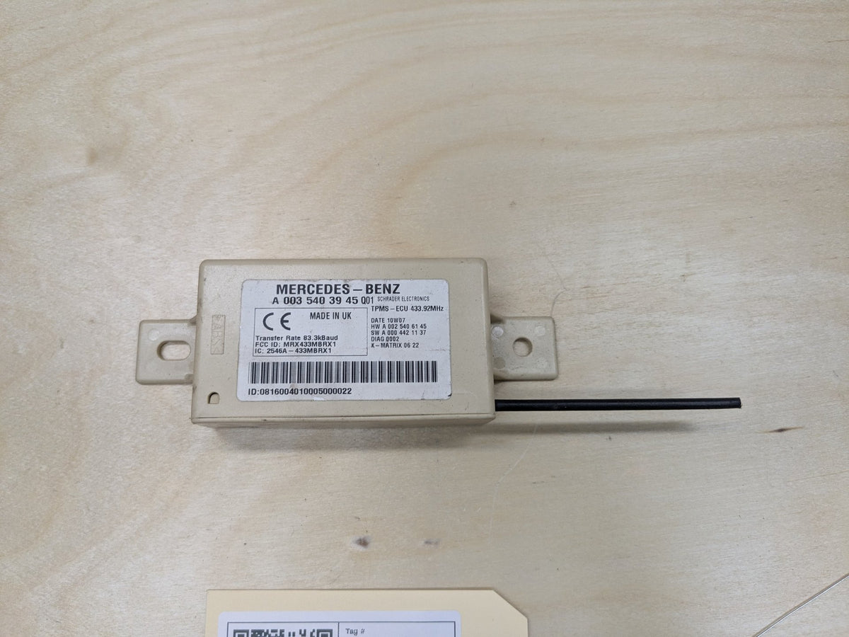 2009-2011 Mercedes-Benz SLK-Class R171 TPMS Module A0035403945 OEM