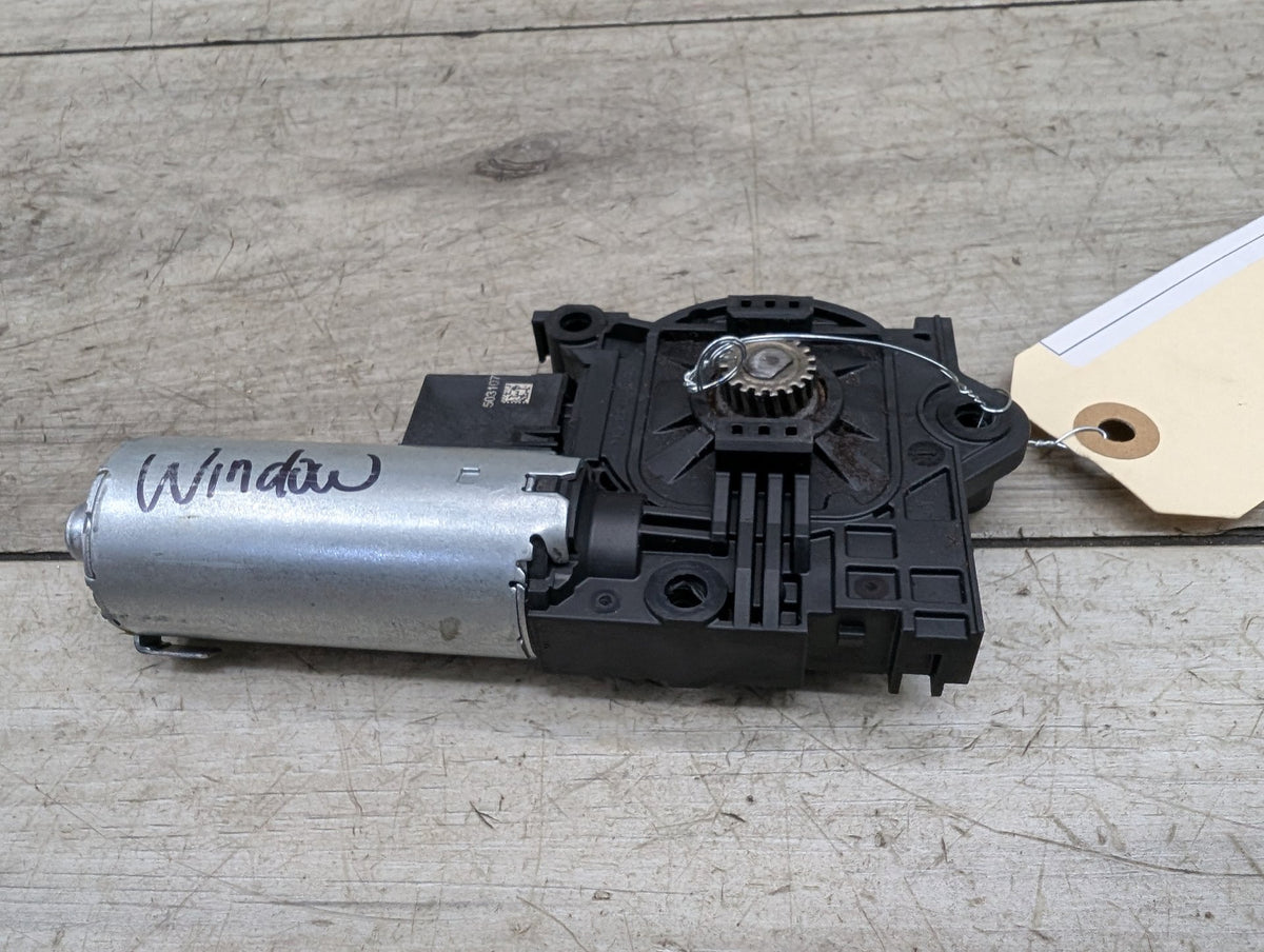 OEM BMW F95 F97 G01 G05 G07 X3 X5 Panoramic Glass Sunroof Sun Motor GLASDECKEL