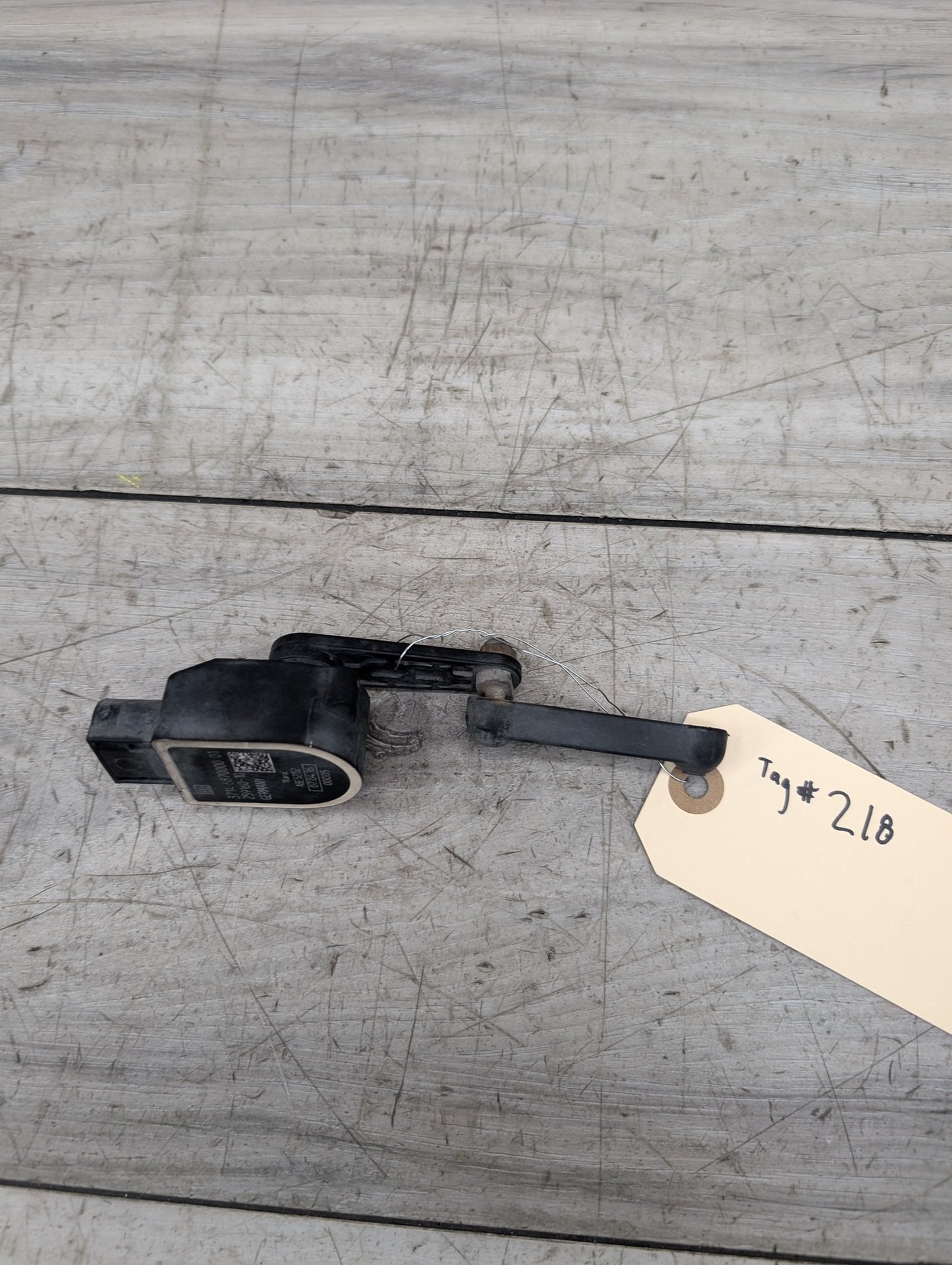 OEM BMW F30 F80 G20 G30 M3 Front Rear Left Right Suspension Height Level Sensor