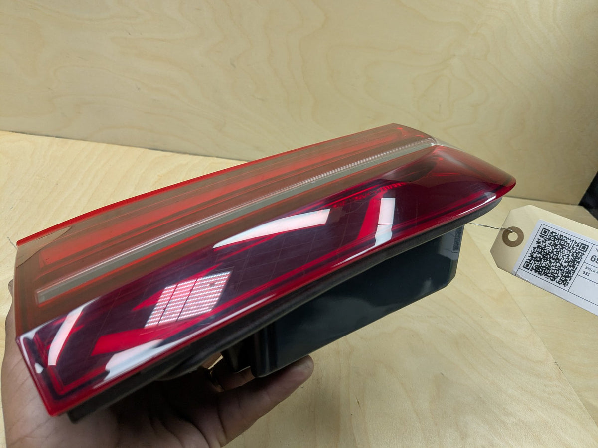14-18 OEM BMW F15 F85 X5 X5M Rear Left Driver Side Trunk Inner Stop Tail Light
