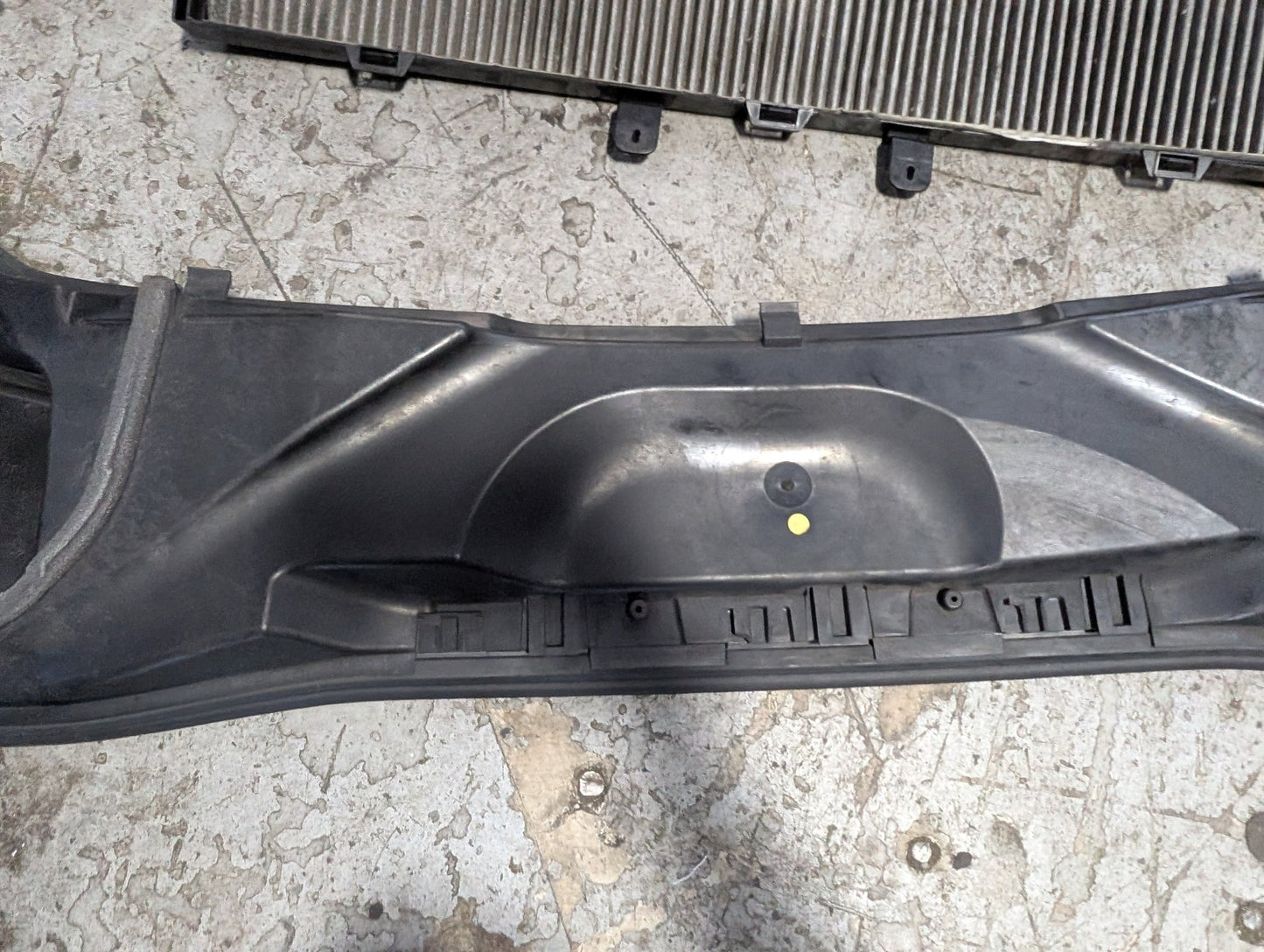 06-13 OEM BMW E90 E92 E93 328 335 Cabin Air Filter Cowl Housing Lower Upper SET