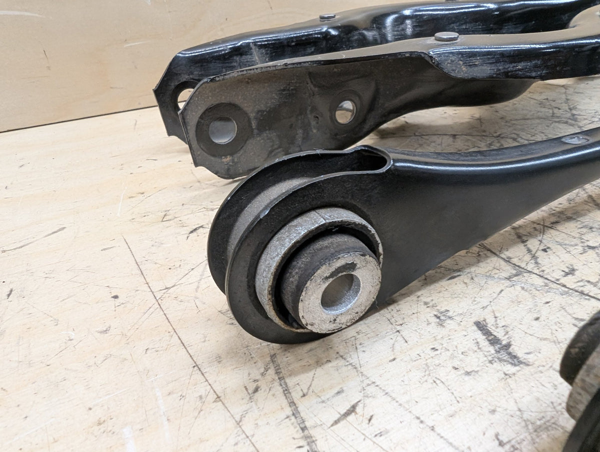 19-26 OEM BMW G20 G22 G26 G42 Rear Right Passenger Upper Lower Control Arm SET