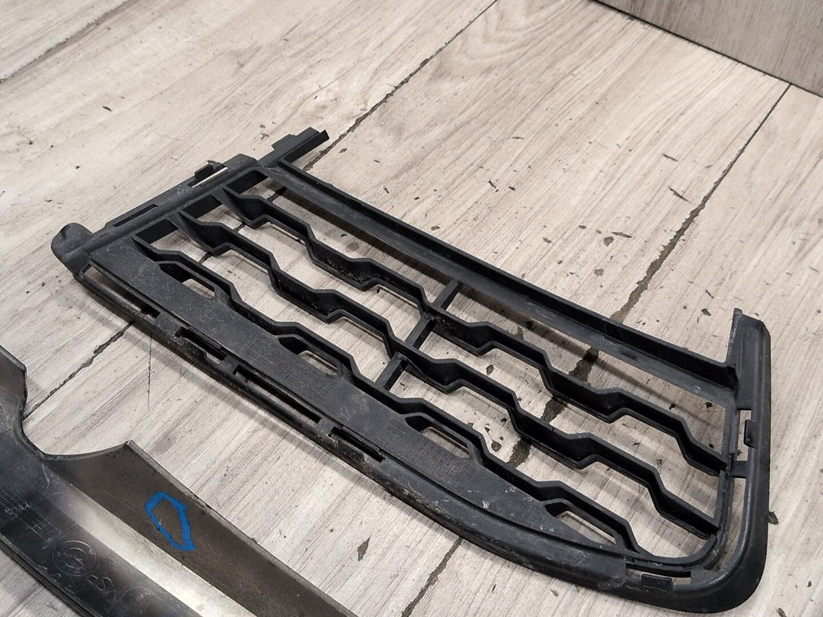 16-19 BMW 740 750i G11 G12 Front Left Driver Bumper Cover Grille M Sport Set OEM