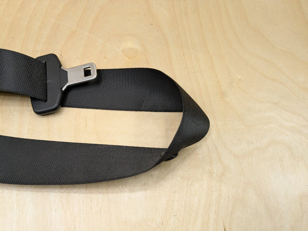 OEM BMW F97 G01 G02 X3 REAR Right Passenger Seat Belt Seatbelt Retractor Black
