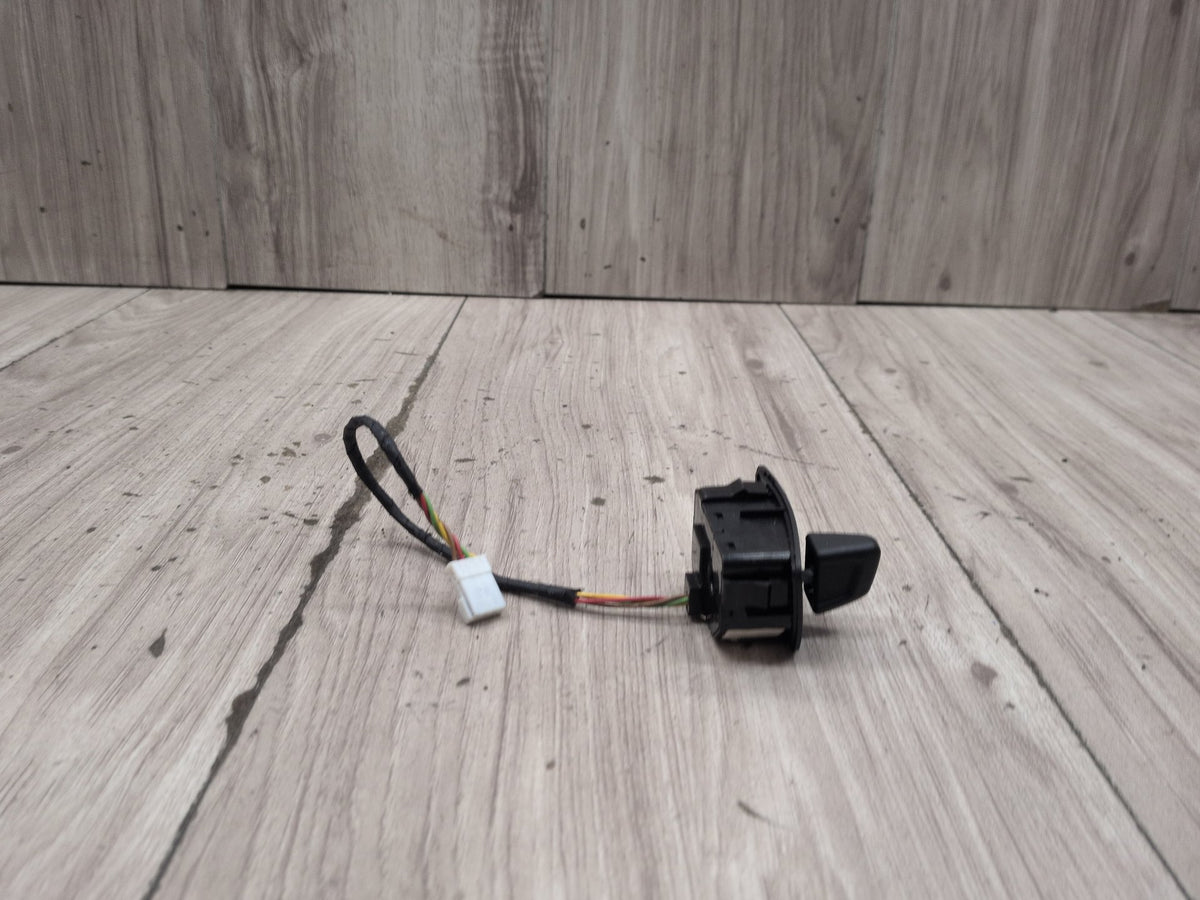2011-2016 BMW M5 F10 Steering Wheel Column Adjustment Switch 9188878 OEM
