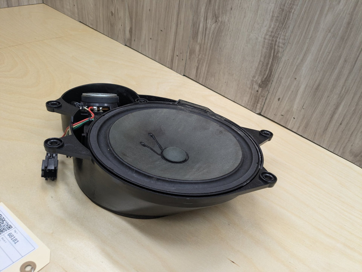 2009-2011 Mercedes-Benz SLK-Class R171 Front Right Door Speaker A1718200202
