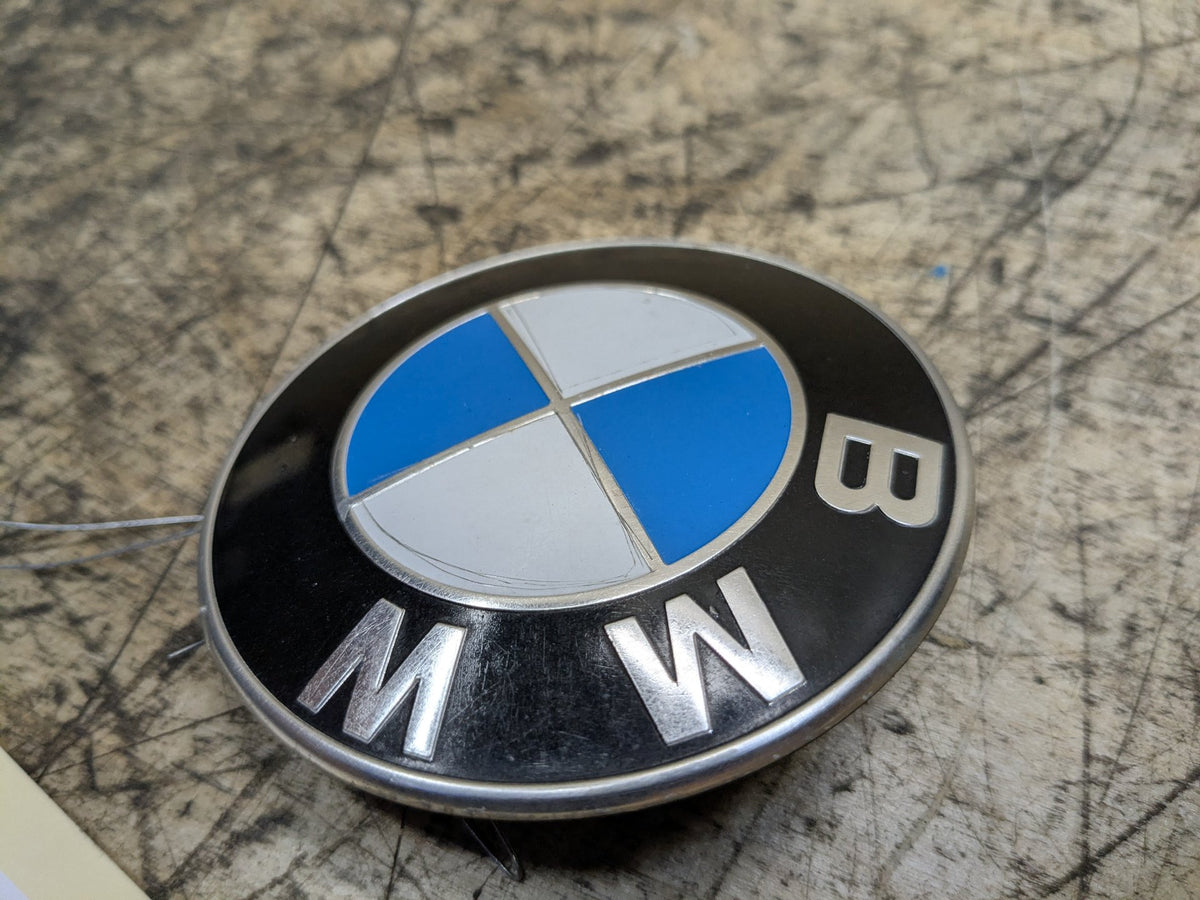 OEM BMW E82 E92 F02 F10 F22 F30 F44 F82 Rear Trunk Lid Round Emblem Logo 82MM