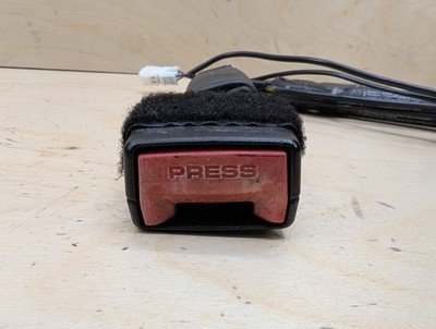OEM BMW F30 F32 F36 F80 F82 F87 Front Right Passenger Seat Belt Buckle Tensioner