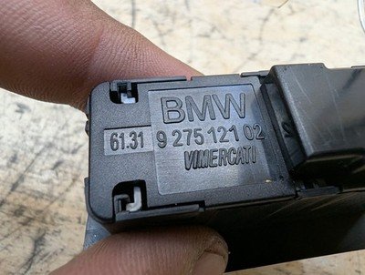 OEM BMW F02 F10 F15 F48 F90 G01 G20 G30 G80 X3 Rear Trunk Lid Center Lock Switch