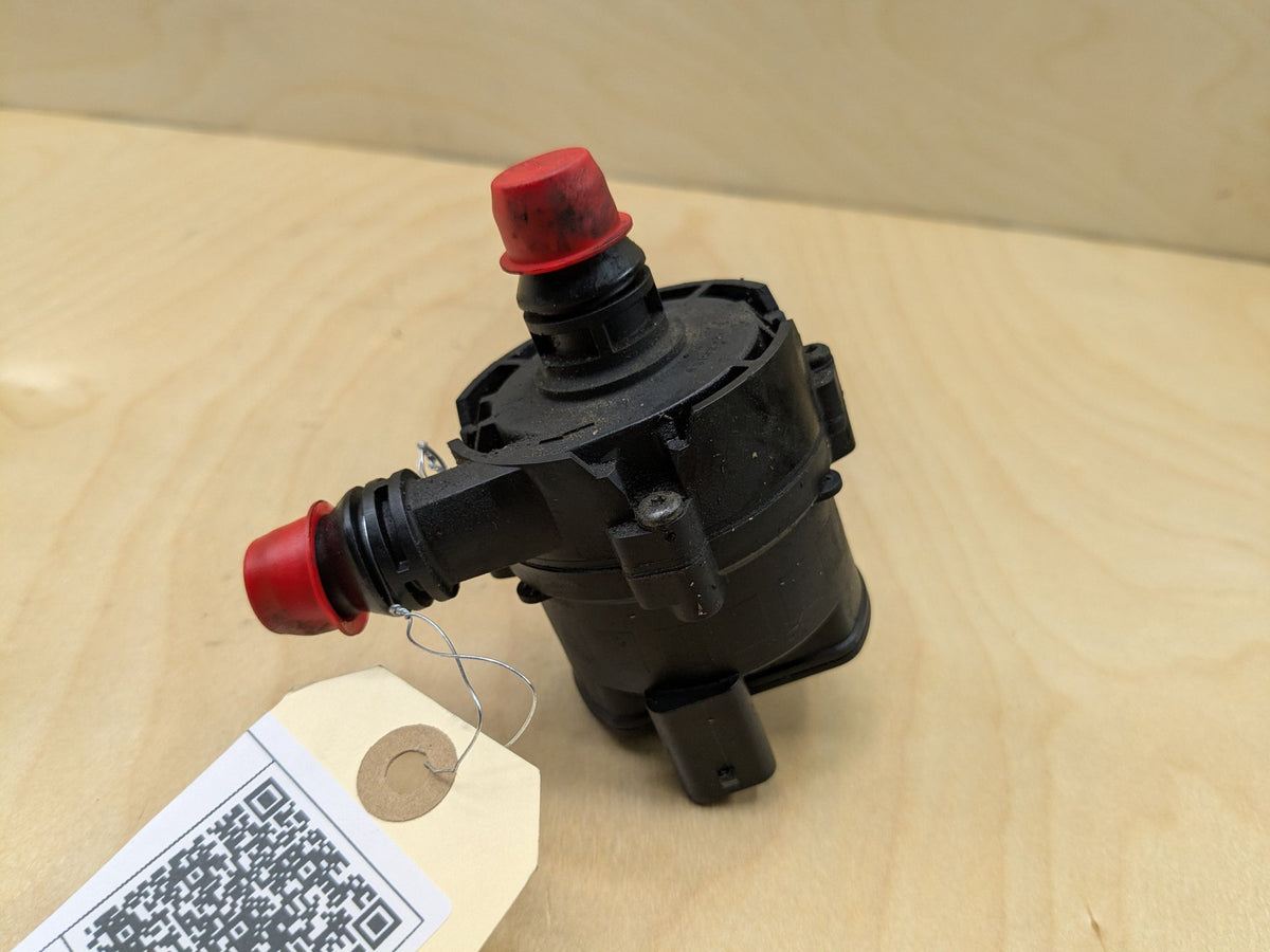 OEM BMW F90 F93 G11 G12 G16 G30 M5 Engine Electric Auxiliary Water Coolant Pump