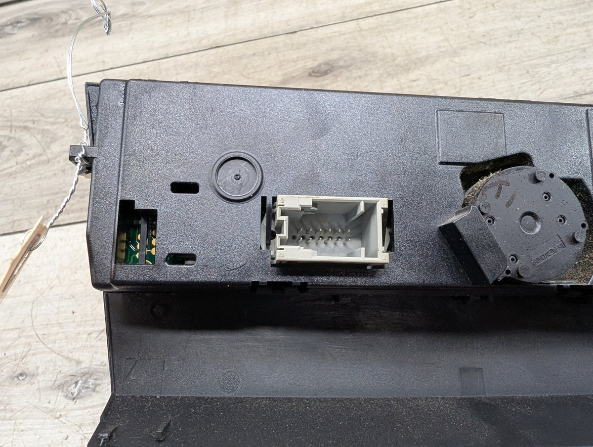2007-2013 BMW 328i E93 Front AC Heater Climate Control Switch 9182288 OEM