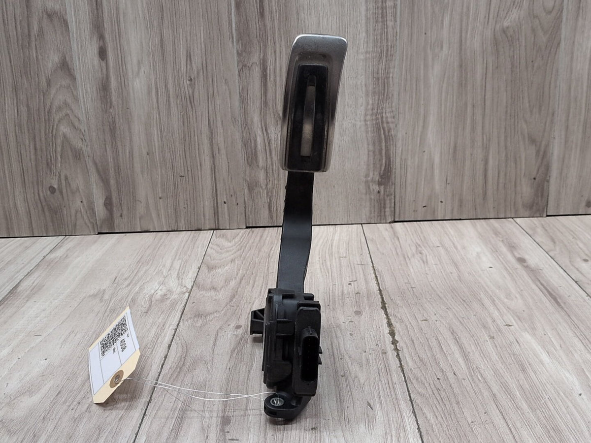 2008-2017 Audi S5 8T Gas Accelarator Pedal 4H1723523 OEM