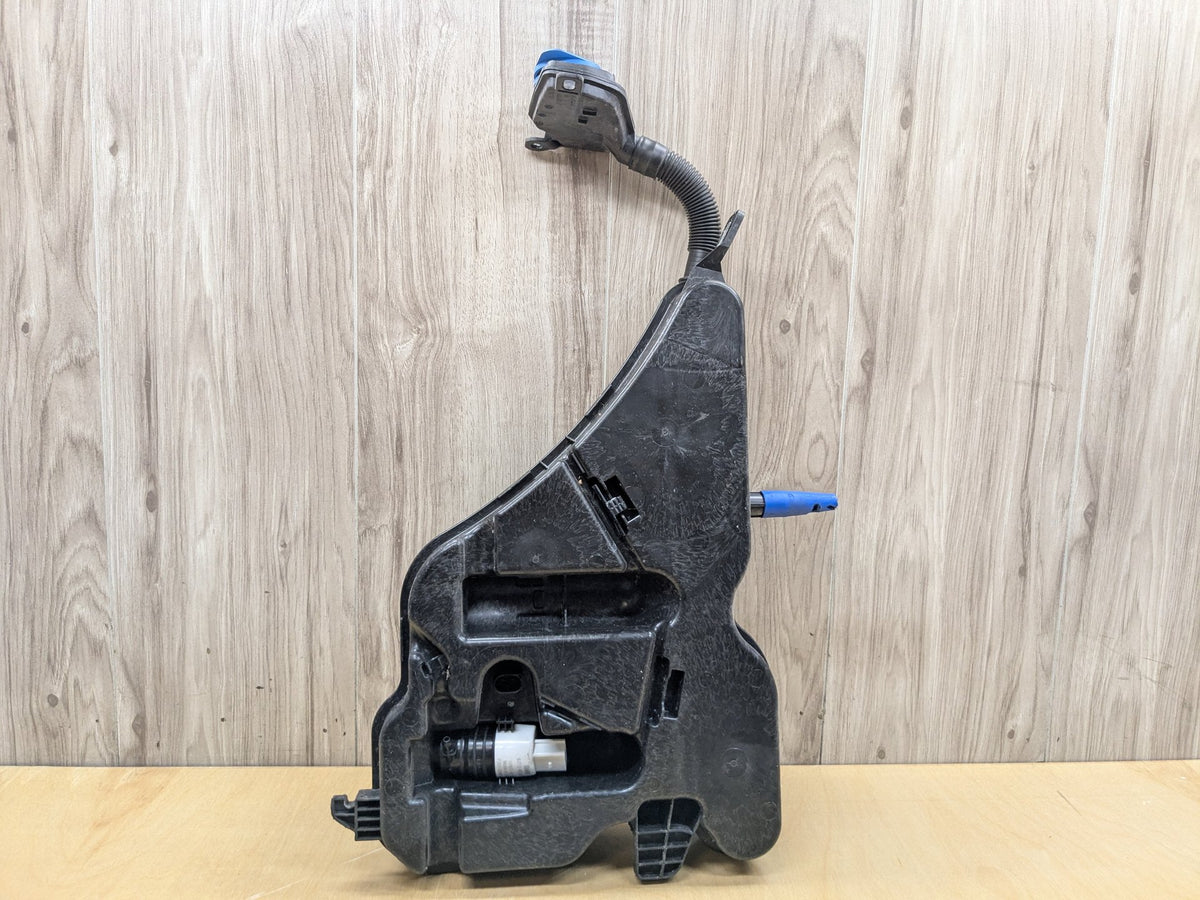 OEM BMW G20 G22 330 M340 430 M440 Windshield Wipe Washer Bottle Tank Reservoir