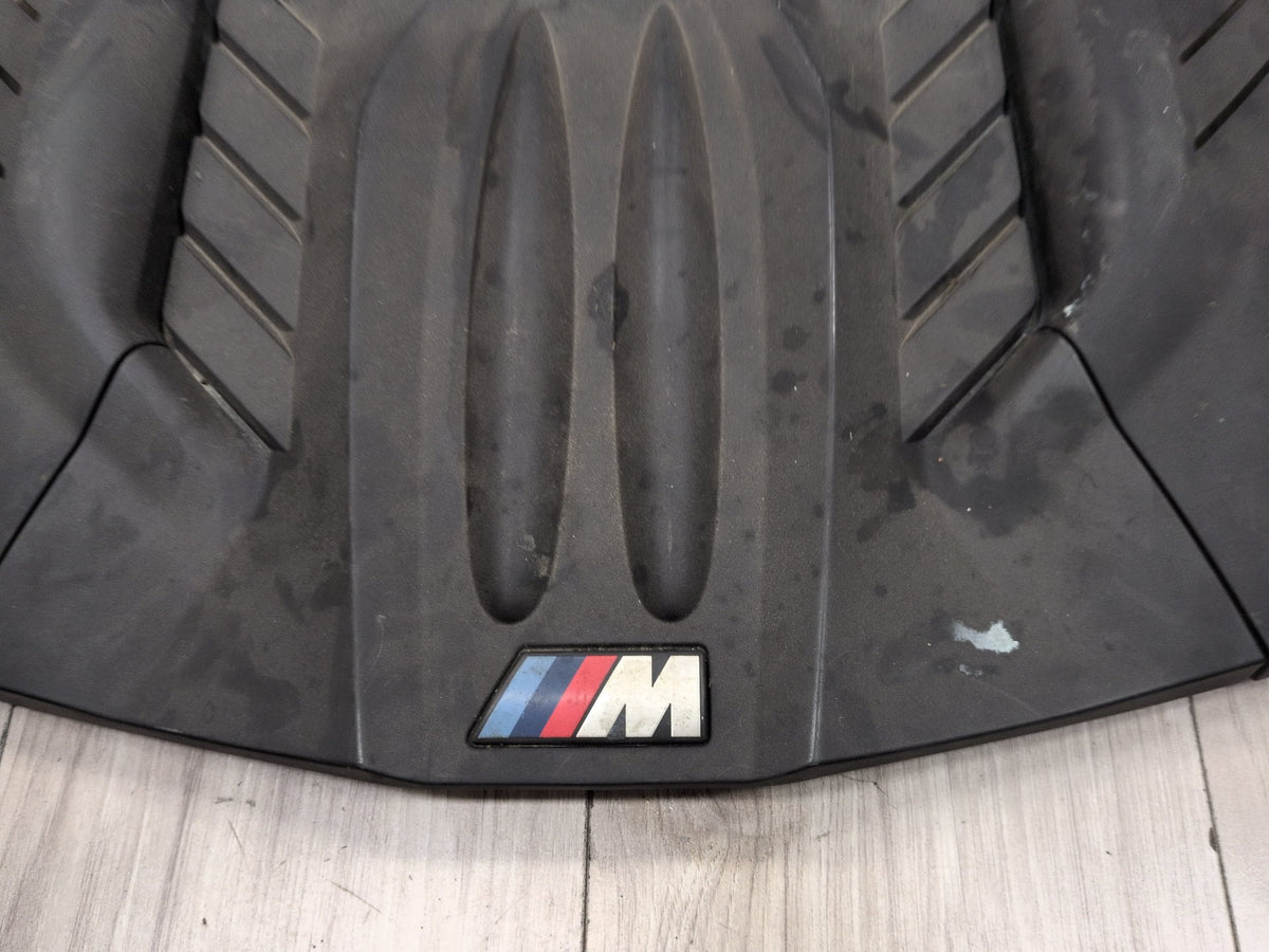 2011-2016 BMW F10 M5 S63B44T0 Engine Cover 7843155