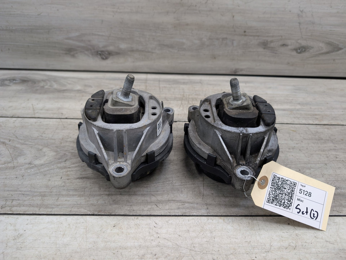 2014-2019 BMW F34 340 B58B30M0 Left Right Engine Bracket Support Mount SET 6856403
