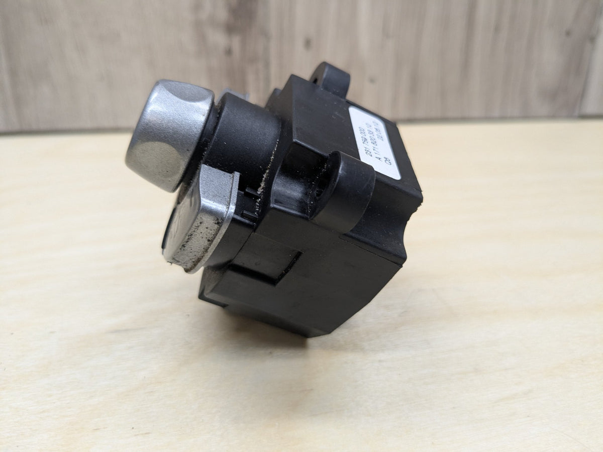 09-11 OEM Mercedes-Benz SLK-Class R171 Side Mirror Control Adjust Switch Switch