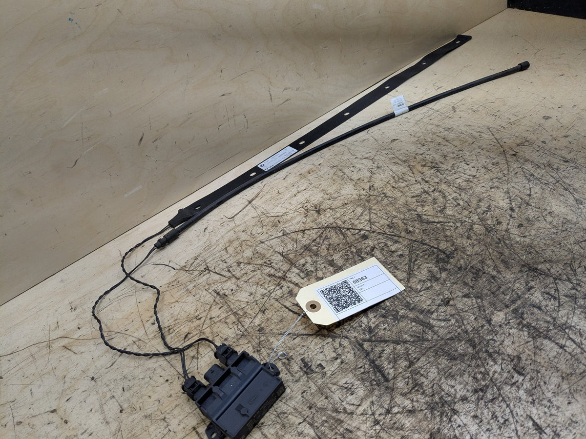 2016-2019 BMW 740Li G12 Rear Smart Opener Sensor Module W/ Harness & Strap SET 7391043 OEM