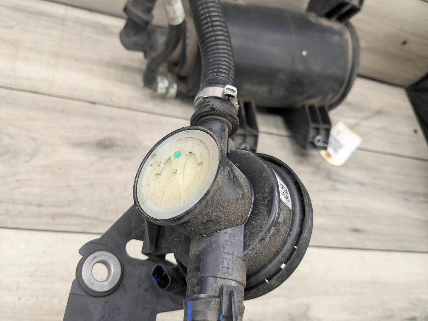 2019-2020 BMW X3 G01 Fuel Vapor Charcoal Canister 7459686 OEM