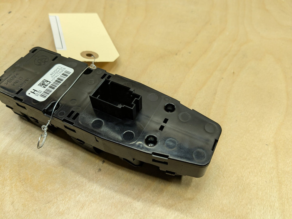 OEM BMW F15 F16 F85 F39 F48 X1 X5 Front Driver Master Window Glass Lifter Switch