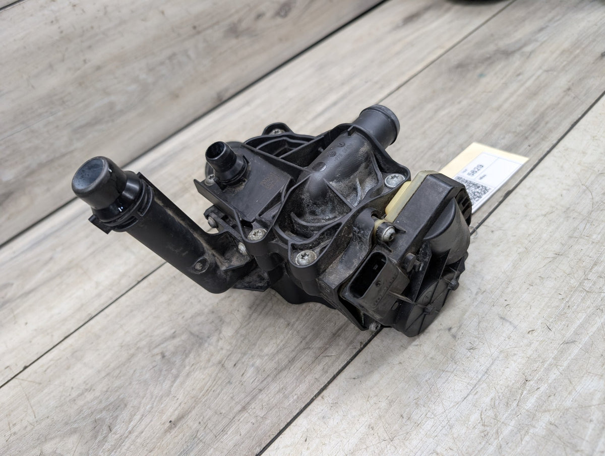 OEM BMW F22 F23 F30 F32 F36 G01 G12 G30 Engine B58 Motor Heat Coolant Thermostat