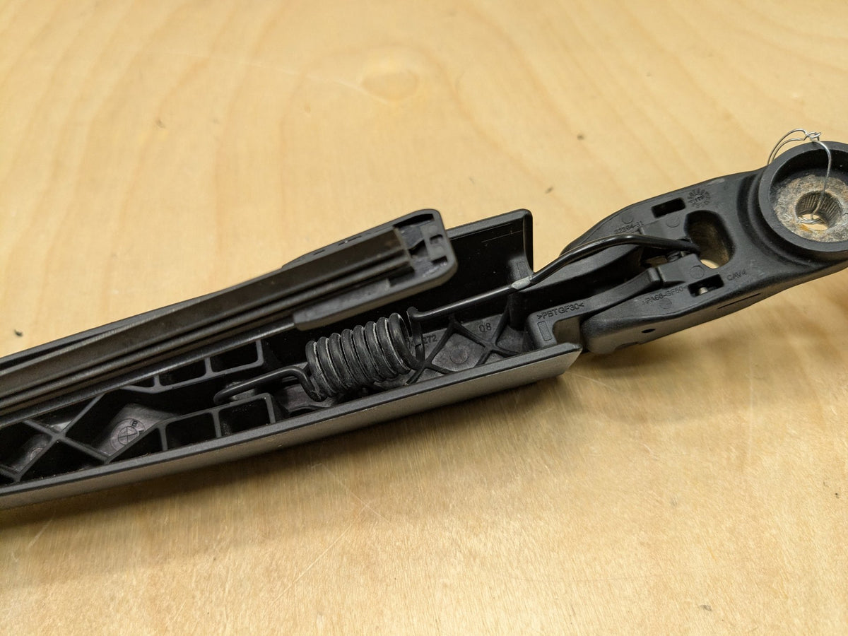2018-2025 BMW X3 G01 Rear Windshield Wiper 5A9D569 OEM