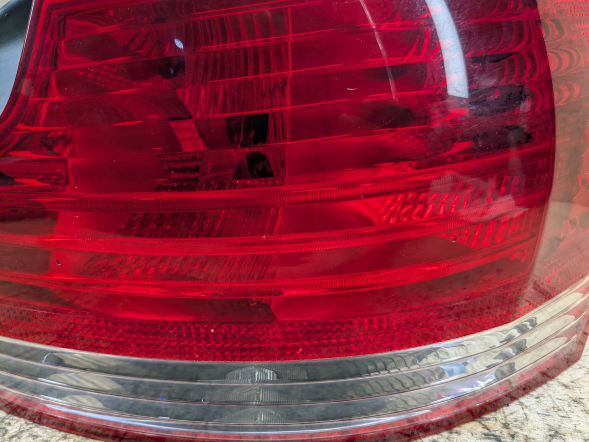 08-11 OEM BMW E82 E88 128 135 Rear Right Passenger Outer Tail Light Stop Light