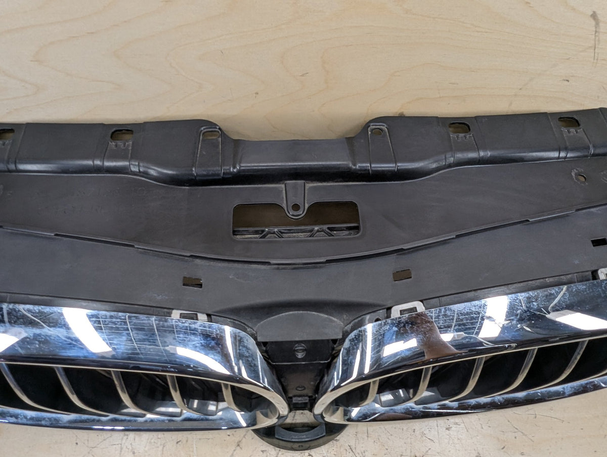 16-19 BMW G12 Front Bumper Radiator Air Flap Shutter w/ Kidney Grilles OEM