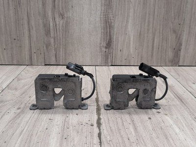 2004-2010 BMW M6 E64 Hood Bonnet Safety Lock Latches SET 7115228 OEM