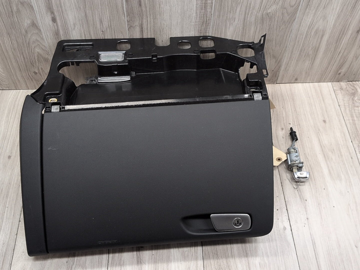 2013-2017 Audi S5 8T Dashboard Dash Board Panel Glove Box Assemly 8K1880302C OEM