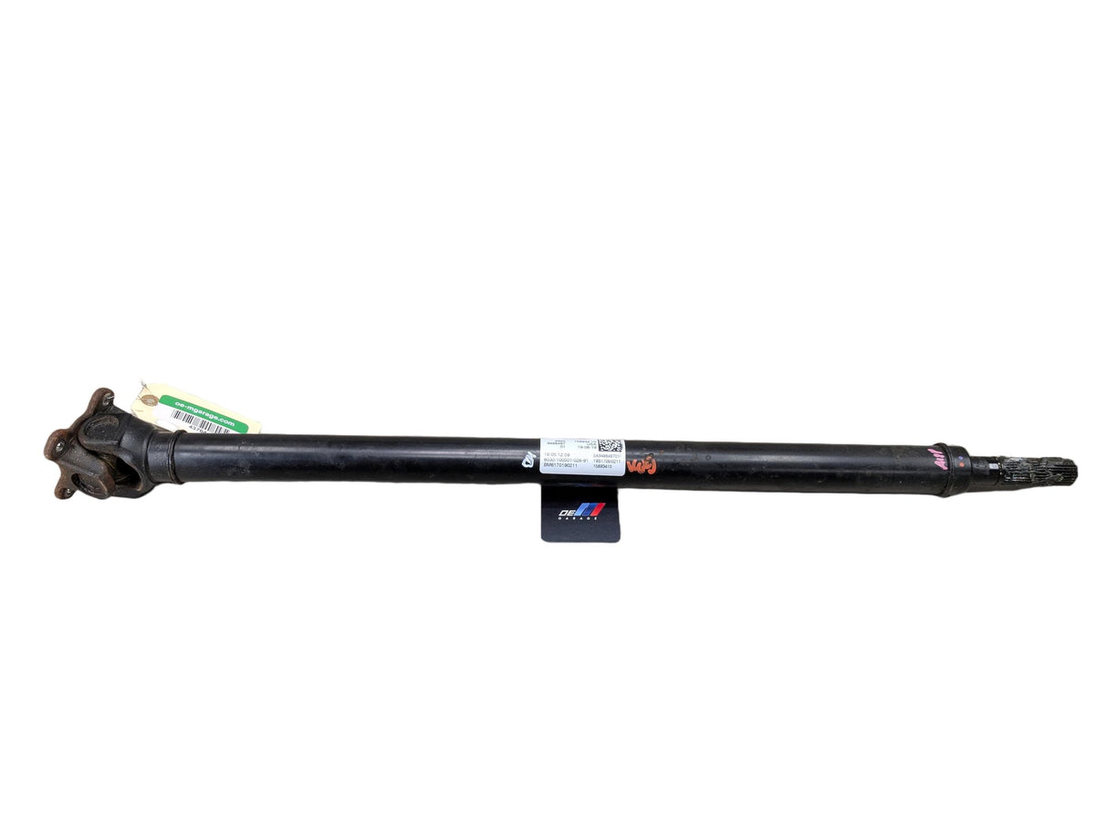 2019 BMW X3 G01 Front Propeller Driveshaft Drive Shaft 9488487 OEM BMW G01 G05 G12 G20 G30 F90 X3 M5 Front Drive Shaft Driveshaft Output OEM
