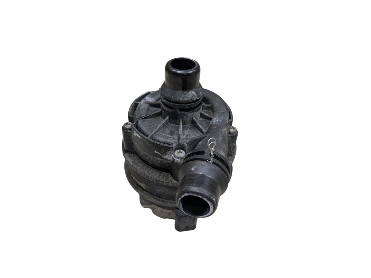 2015-2021 Mercedes-Benz C43 W205 Auxilary Water Coolant Pump A0392024050 OEM