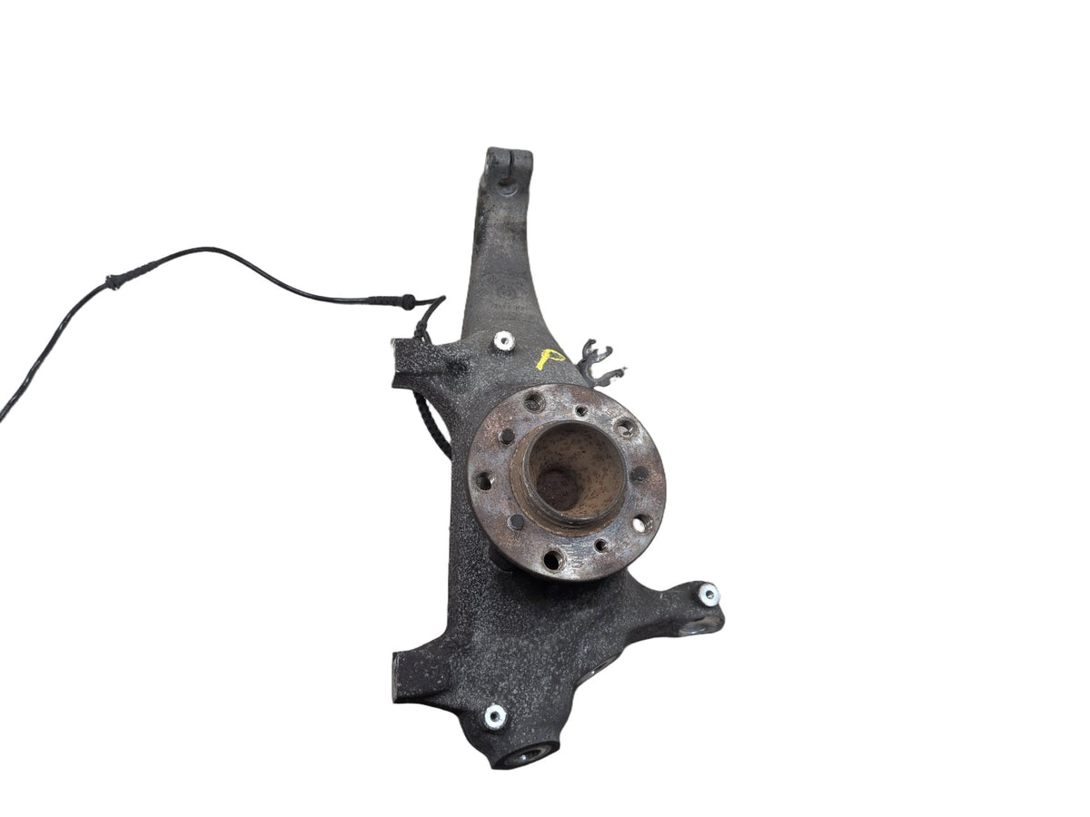 2011-2016 BMW M5 F10 RWD Front Right Spindle Knuckle w/ Bearing 2284054
