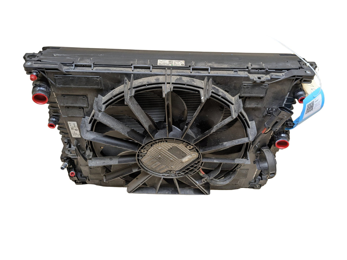 16-19 BMW 750i G12 Radiator Cooling Condenser Fan Shroud Assembly SET 850W