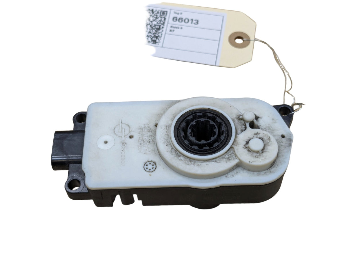 OEM BMW G05 G20 G22 G23 G26 330 M340 X5 Front Upper Grille Shutter Motor Module