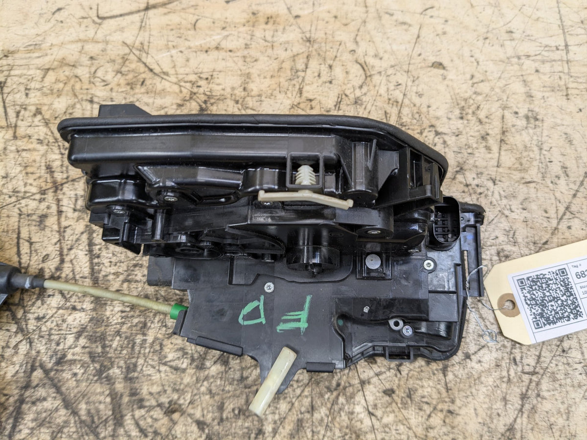 16-22 OEM BMW G11 G12 FRONT LEFT DRIVER Side Door Lock Latch Actuator SOFT CLOSE