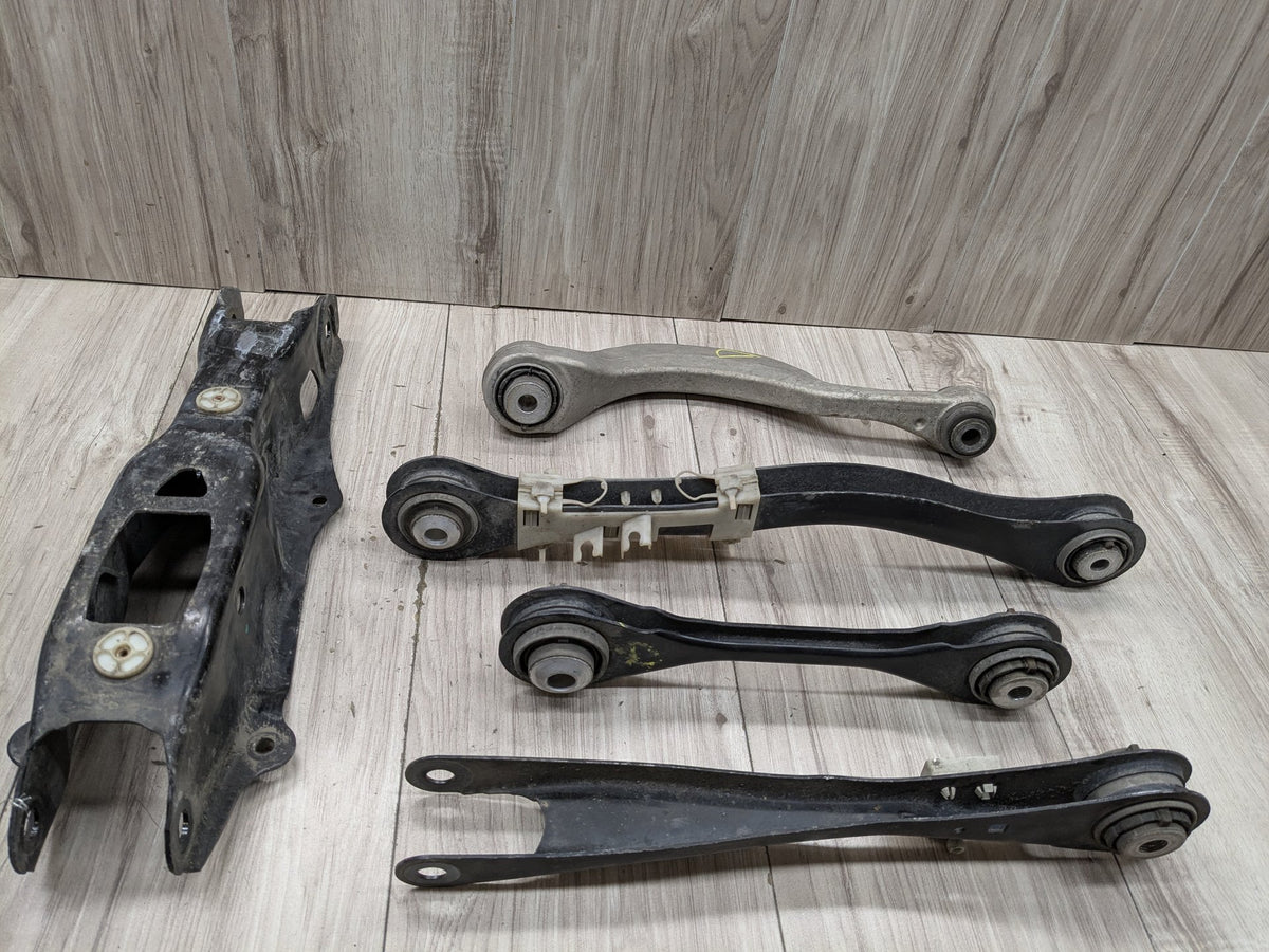 2019-2026 BMW X5 G05 Rear Left Driver Control Arms SET 6878017