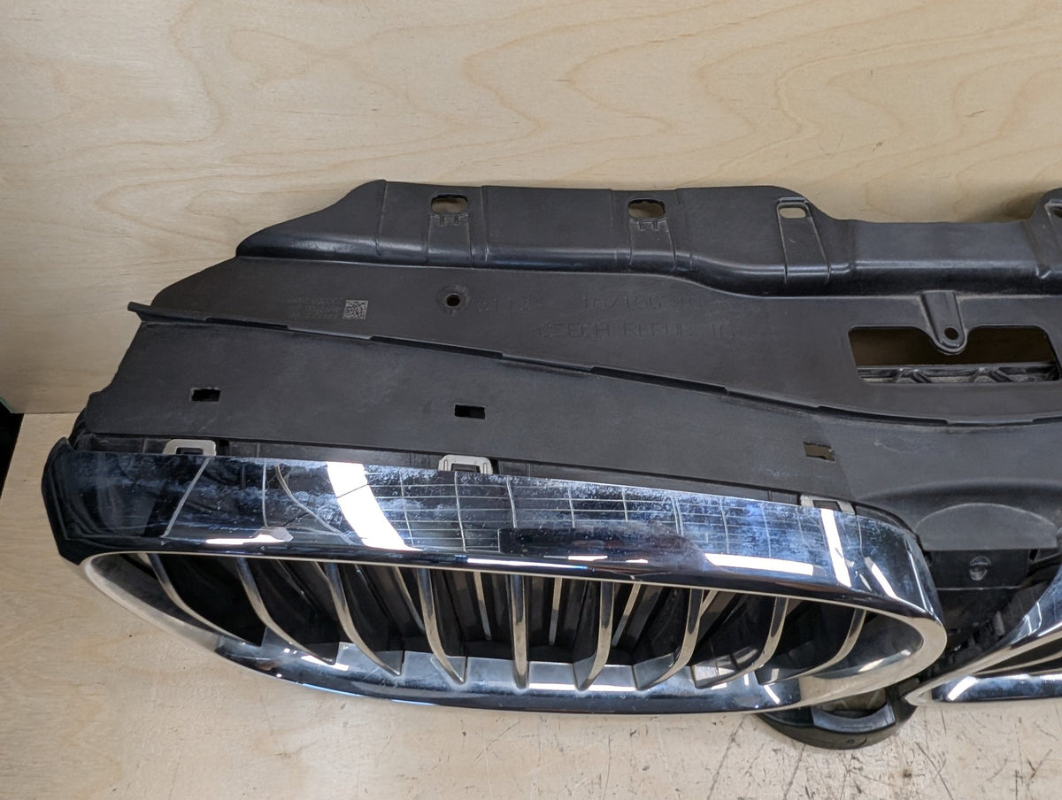 16-19 BMW G12 Front Bumper Radiator Air Flap Shutter w/ Kidney Grilles OEM