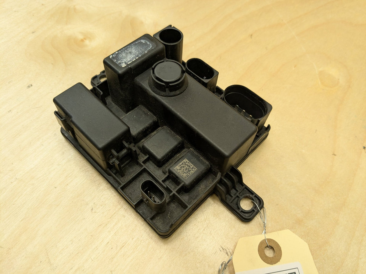 OEM BMW F10 F15 F22 F23 F30 F32 F33 F36 Integrated Power Supply Control Module